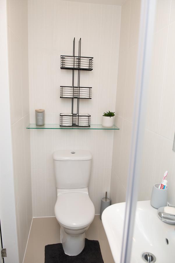 Pinehill Rooms レディング エクステリア 写真